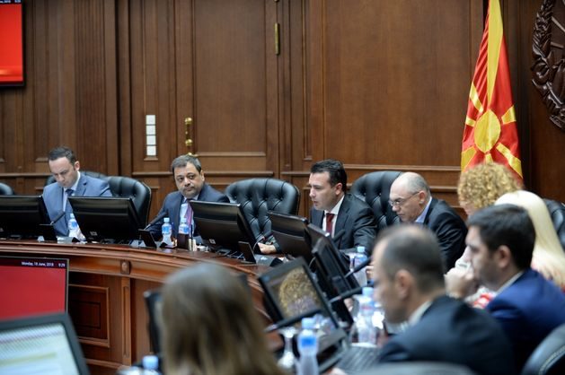 У понеділок, 18 червня, уряд Республіки Македонія затвердив законопроект про ратифікацію угоди з Грецією, який передбачає зміну назви країни.