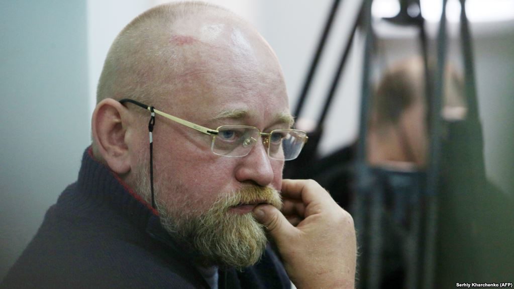 Суд продовжив арешт підозрюваному у підготовці теракту керівнику центру звільнення полонених Офіцерський корпус Володимиру Рубану.