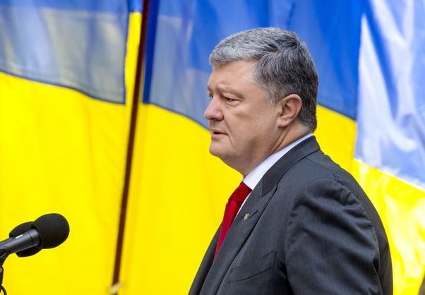 Президент Украины Петр Порошенко призвал международное сообщество к решительным действиям для освобождения украинских политзаключенных, которых удерживают в России и на территории оккупированного Крыма.