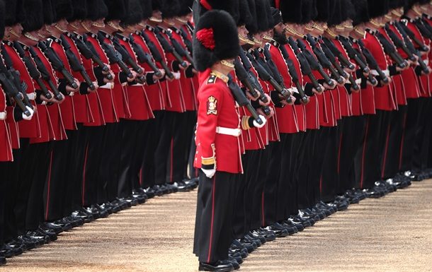Великобританія має намір наступного року провести національний День Збройних сил у Солсбері.