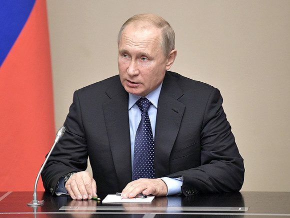 Путін підписав указ про продовження на півроку заходів щодо обмеження транзиту українських товарів до Казахстану та Киргизстану.