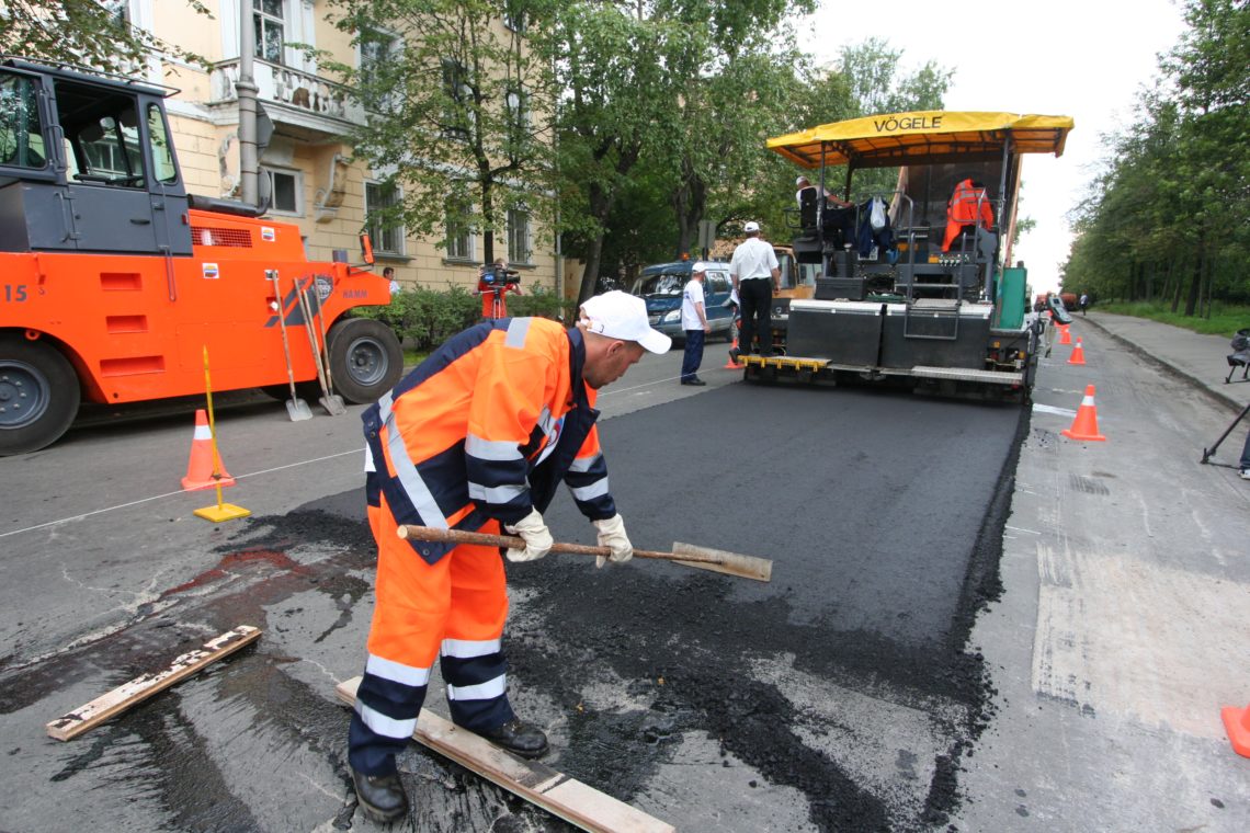 Влада Києва відремонтує якомога більше ключових магістралей, від яких залежить інтенсивність і комфортність руху в місті.