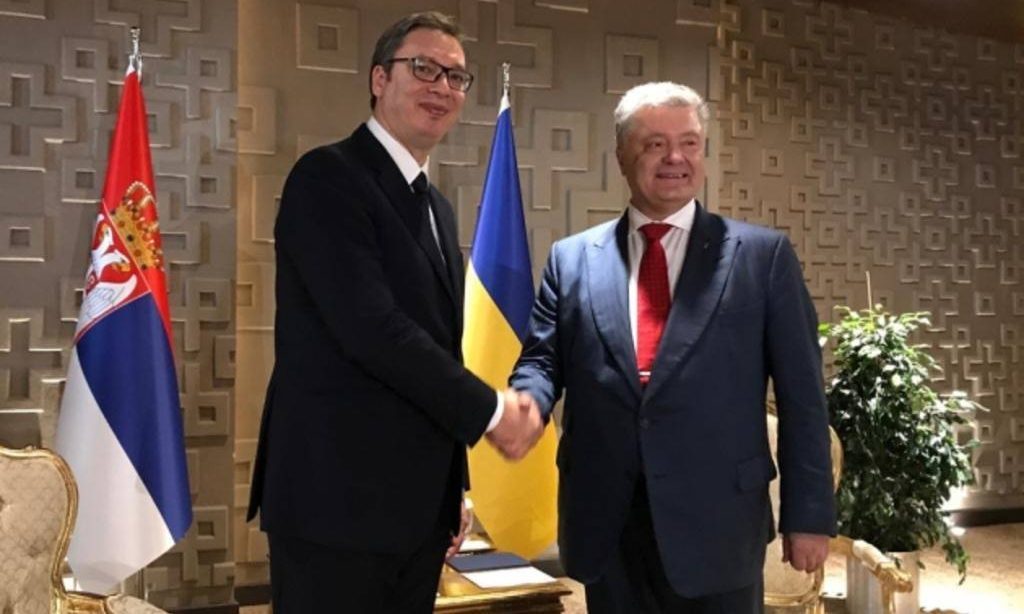 Президент України Петро Порошенко та президент Сербії Александар Вучич домовилися про створення комісії, що вивчатиме спільні політичні події історії держав.