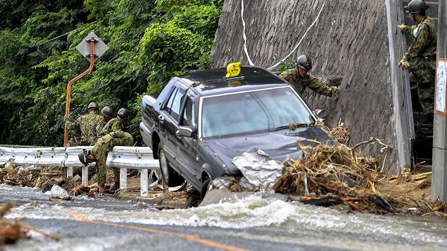Кількість загиблих від повеней і зсувів, викликаних сильними зливами в Японії, зросла до 195 людей.