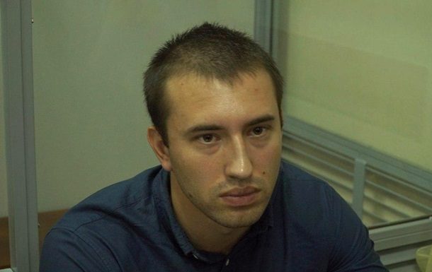 Підозрюваного в погромах табору ромів на Лисій горі в Києві Сергія Мазура взяли під цілодобовий домашній арешт терміном на два місяці.