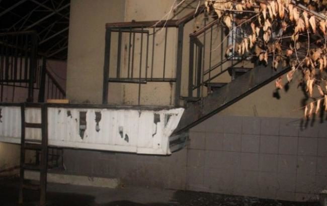 В Авдіївці (Донецька область) вчора вночі, 18 липня 2018 року, стався вибух біля магазину.