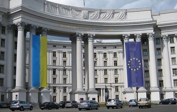 МЗС України обурене висловлюваннями міністра внутрішніх справ і віце-прем'єра Італії Маттео Сальвіні.