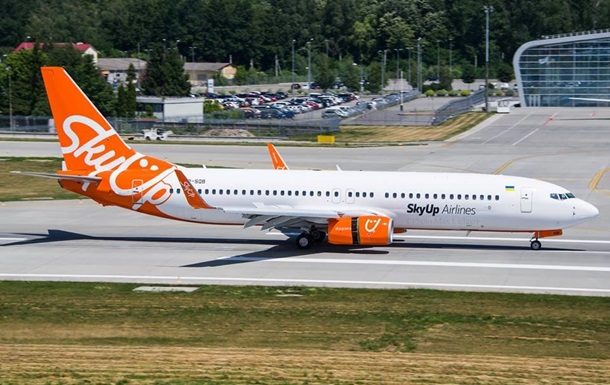 Національний авіаперевізник SkyUp скасував вісім рейсів до та з аеропорту Львів до Хургади і Шарм-ель-Шейх.