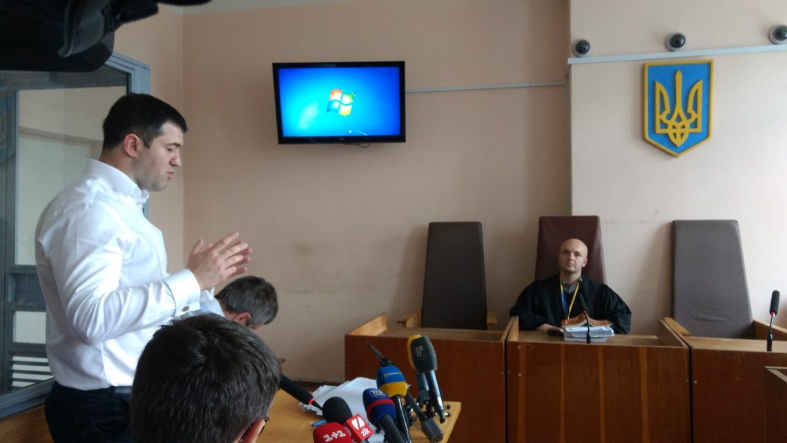 Колишньому головному фіскалу України не вдалося через суд змусити спростувати Антикорупційне бюро про його злочини.