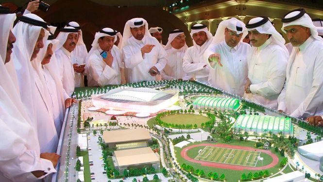 Під час боротьби за право проведення Чемпіонату світу з футболу в 2022 році Катар організував кампанію чорного піару проти основних конкурентів - США та Австралії.