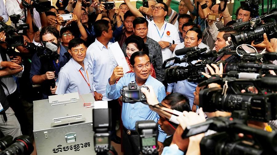 Правляча Народна партія Камбоджі (НПК) здобула перемогу на виборах в нижню палату парламенту країни - Національну асамблею.