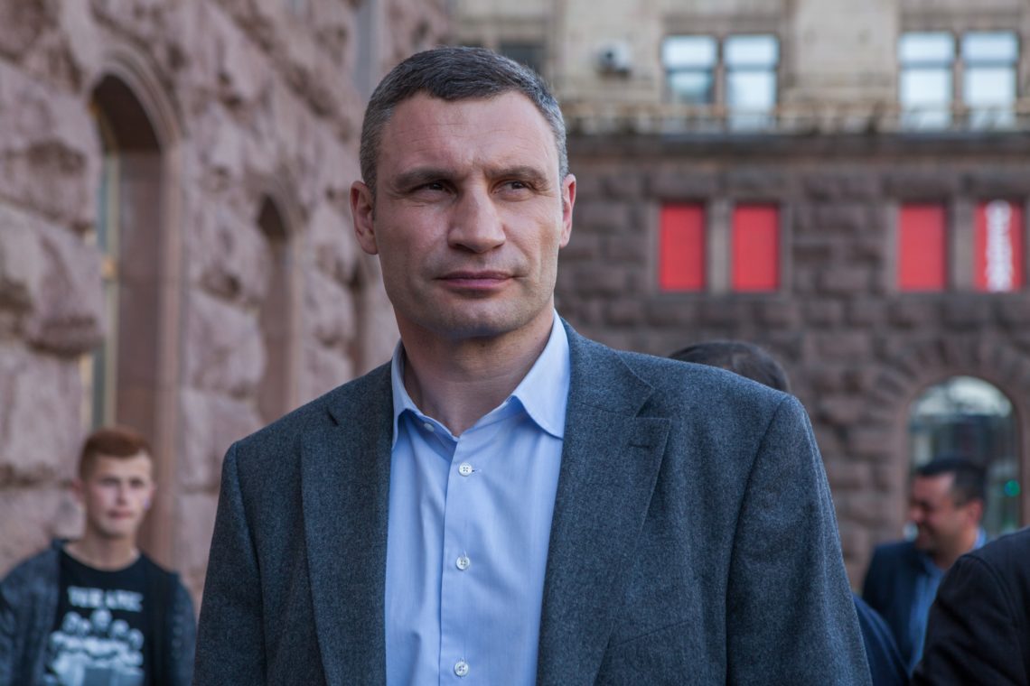 У команді голови КМДА Віталія Кличка відбулися кадрові зміни. Додалися два заступники – В'ячеслав Непоп та екс-голова Подільської РДА .