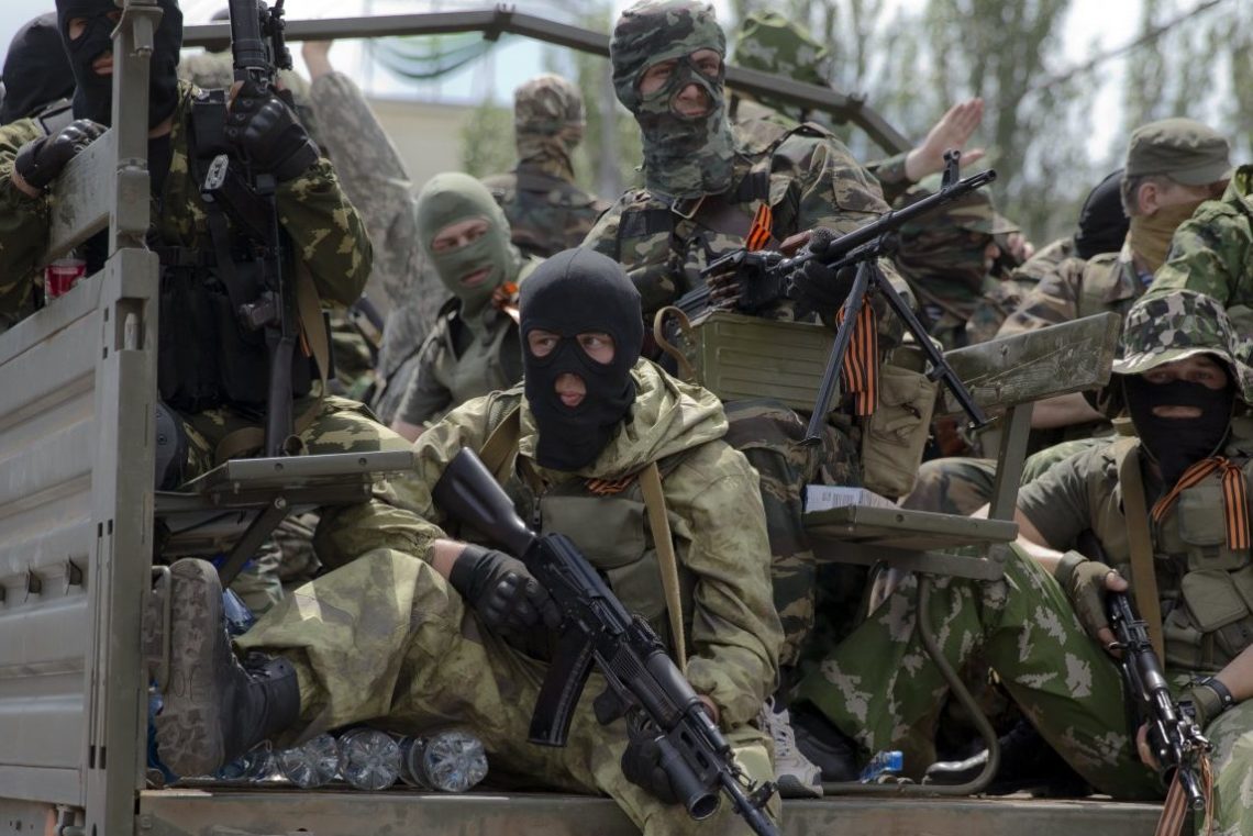 В оккупированных районах Донецкой области продолжаются аресты и «зачистки» в связи с гибелью главаря боевиков Александра Захарченко.