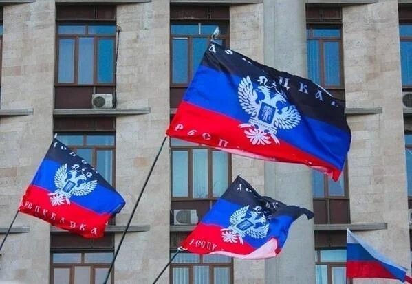 Французький суд дозволив діяльність на території країни так званого представницького центру терористичної Донецької народної республіки.
