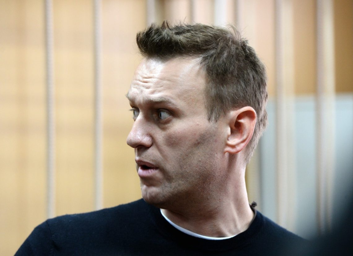 У Москві затримали російського опозиціонера Олексія Навального на виході зі спецприймальника, де він перебував місяць.