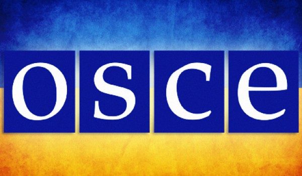 Спостерігачі місії ОБСЄ зафіксували на Донбасі кілька десятків вибухів невизначеного походження.