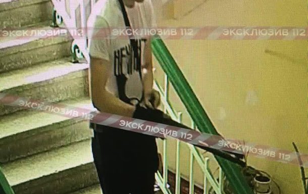 Подозреваемый в совершении теракта в колледже в Керчи покончил с собой, заявил так называемый глава аннексированного Крыма Сергей Аксёнов.
