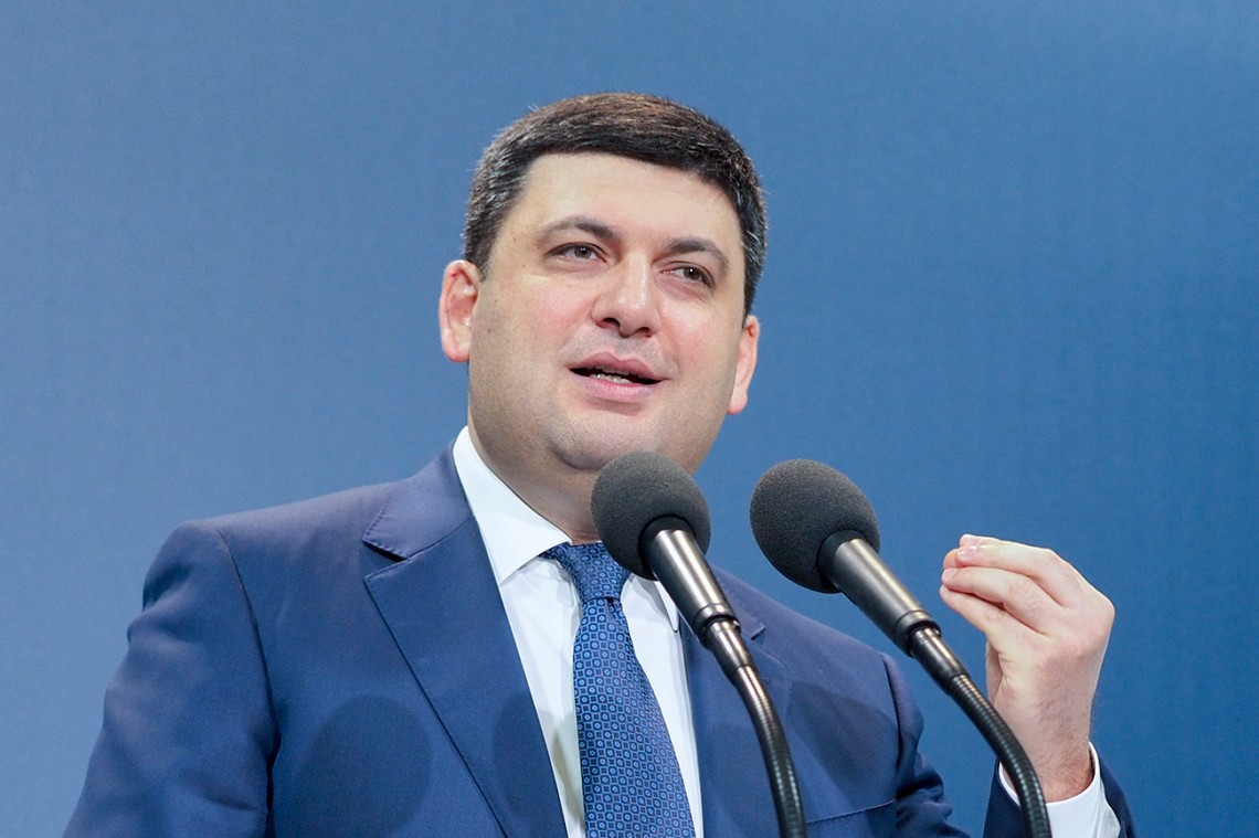 Самая высокая зарплата среди вице-премьер-министров в ноябре была у Степана Кубива – 45,4 тысячи гривен.