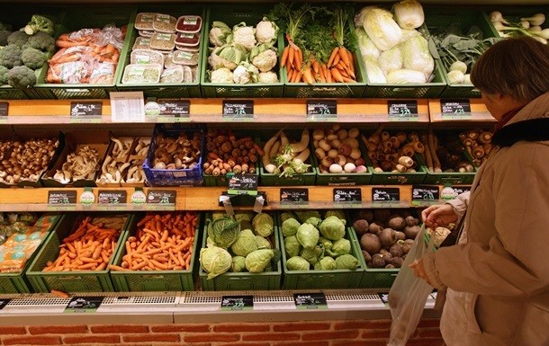 На рост инфляции в апреле повлияли резко подорожавшие овощи. За месяц цены на них выросли на 12,6 процента.