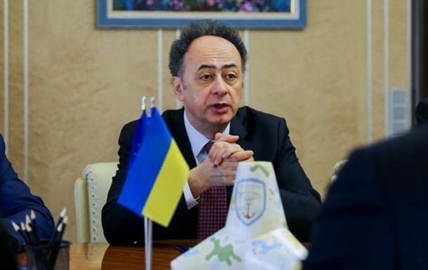 Представительства Европейского Союза в Украине посоветовал не просить новых денег, а использовать те, что были предоставлены ранее.