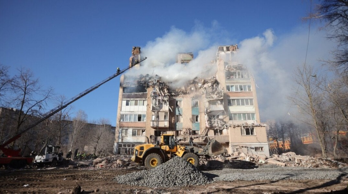 кількість загиблих зросла до 33 осіб, понад 90 поранених " Слово і Діло