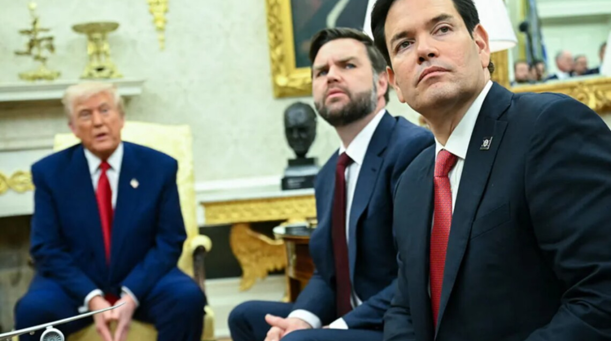 Венс і Рубіо різко відреагували на статті у ЗМІ про «розкол» у команді Трампа