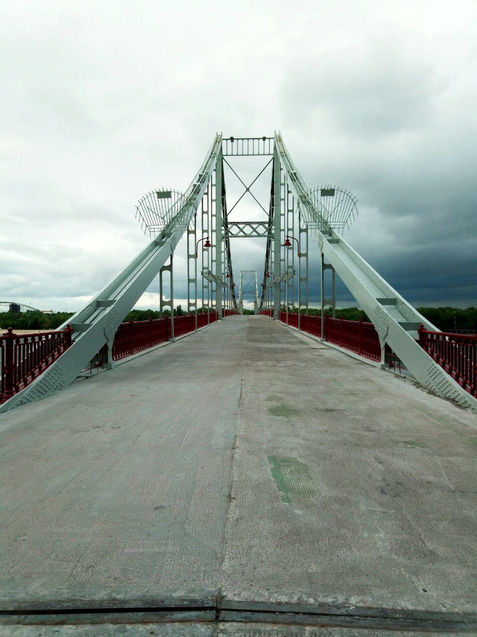 Міст на Труханів острів 28 серпня 2017 року  